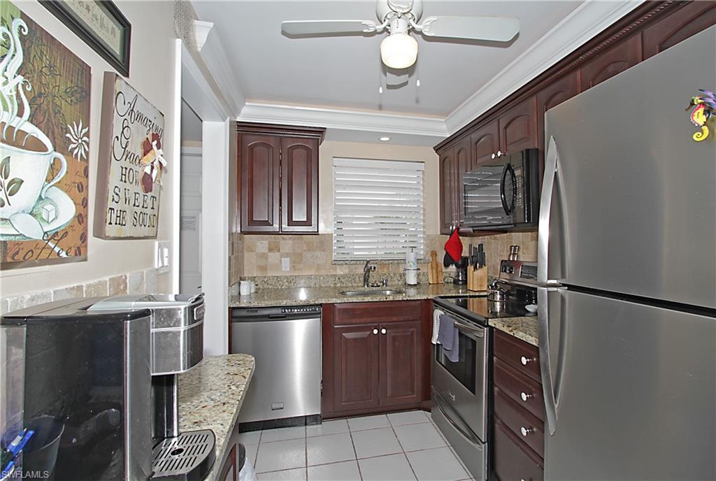 TURTLE LAKE GOLF COLONY - Residential