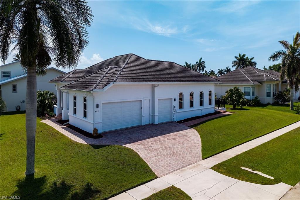 405 Driftwood CT