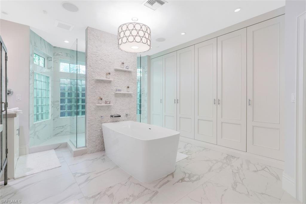 OLDE NAPLES - Residential Lease