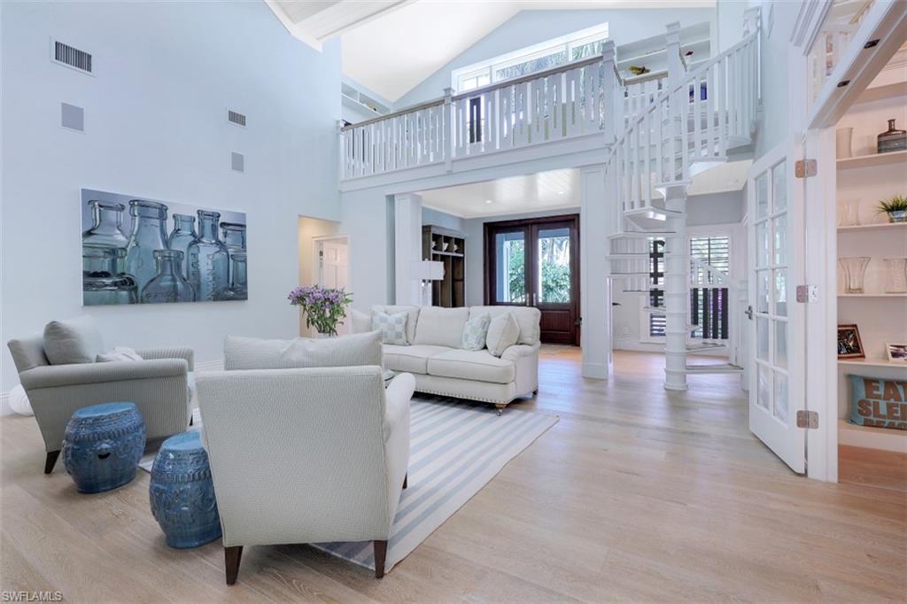 OLDE NAPLES - Residential Lease