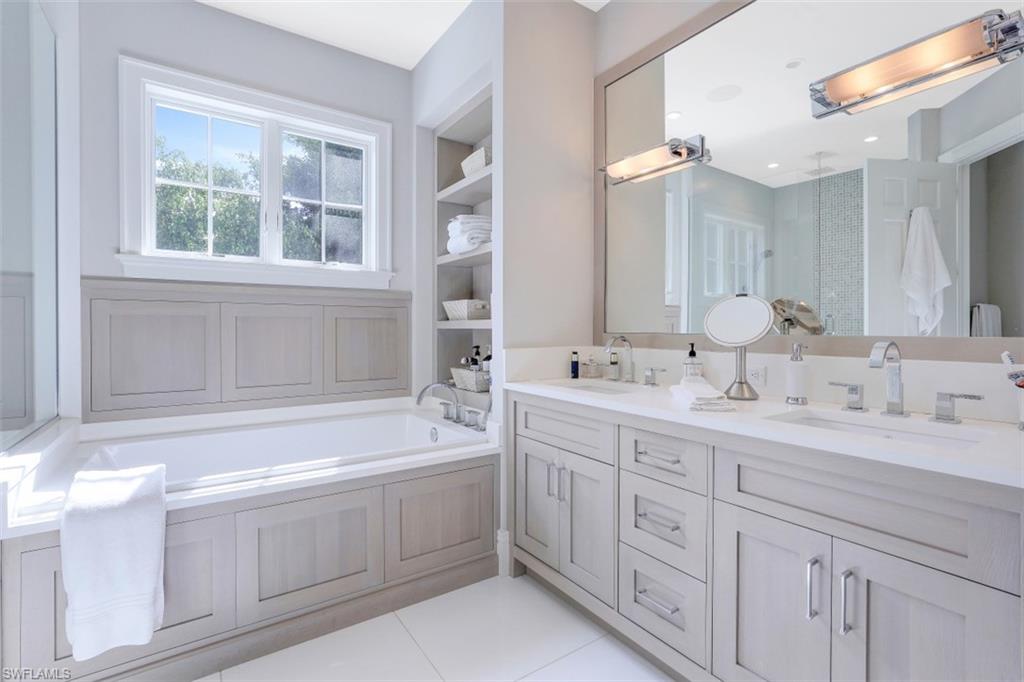 OLDE NAPLES - Residential Lease