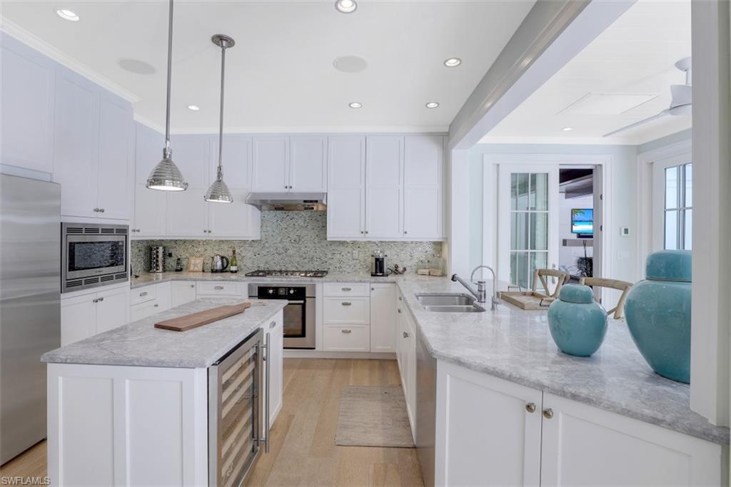 OLDE NAPLES - Residential Lease