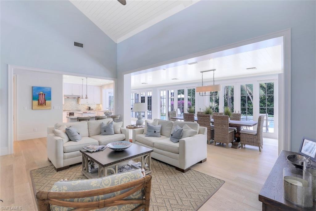 OLDE NAPLES - Residential Lease