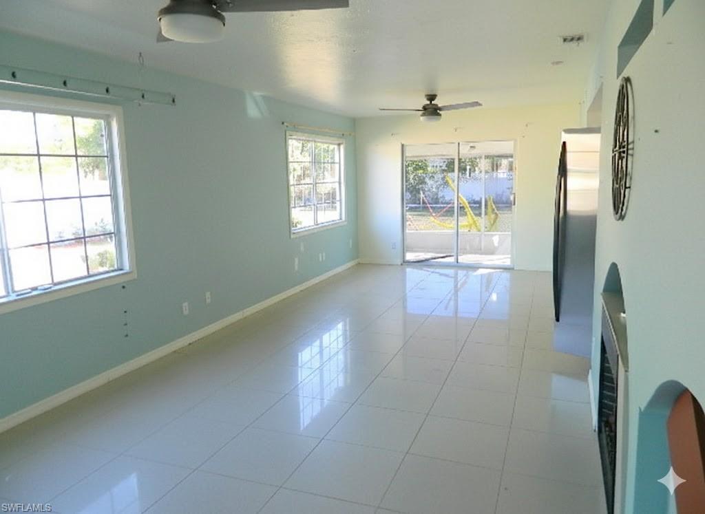 RIVERWALK COVE - Residential