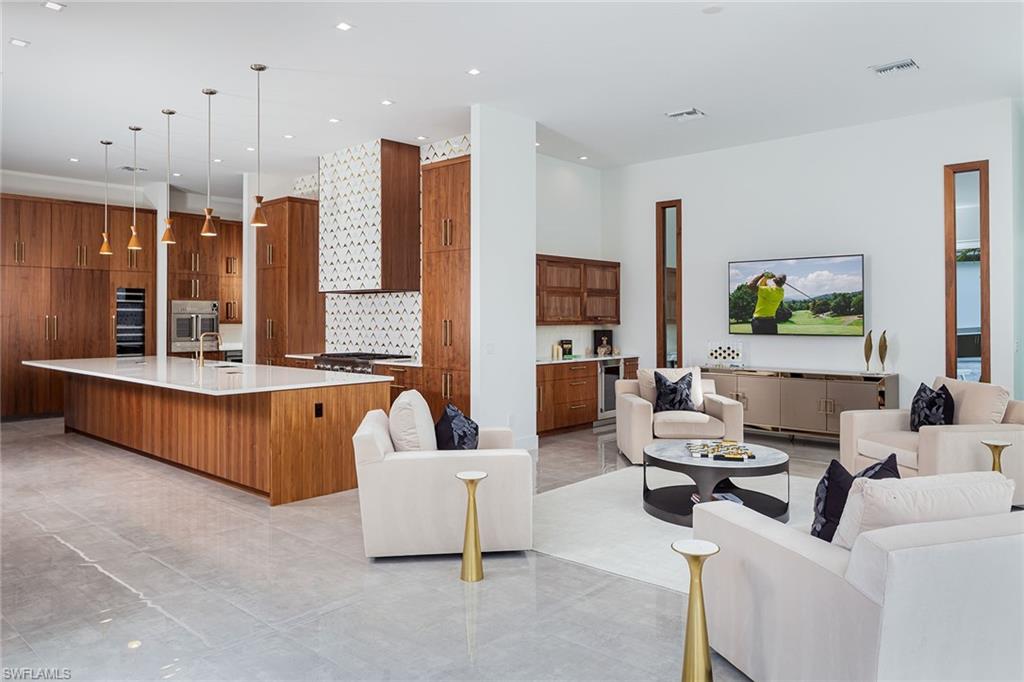 QUAIL CREEK - Residential