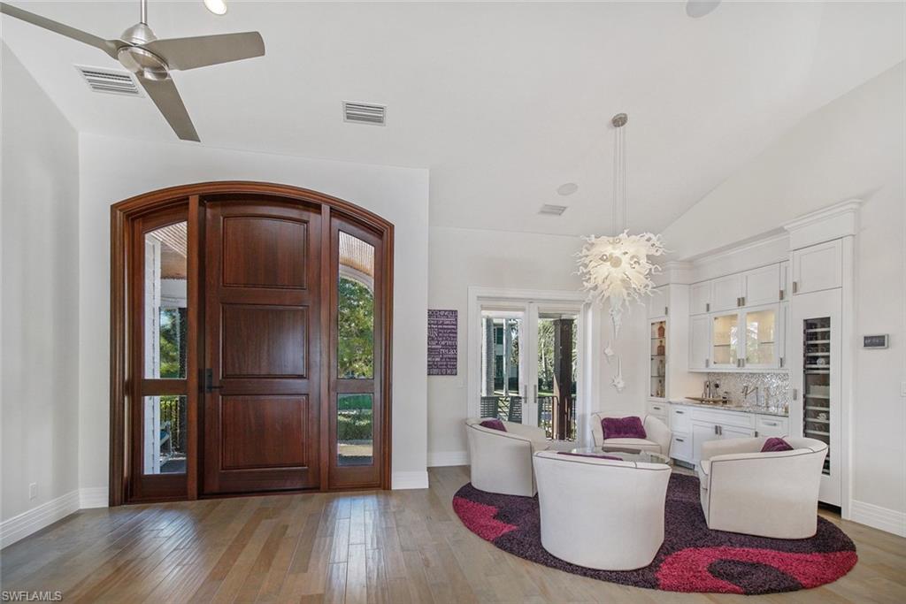 OLDE NAPLES - Residential