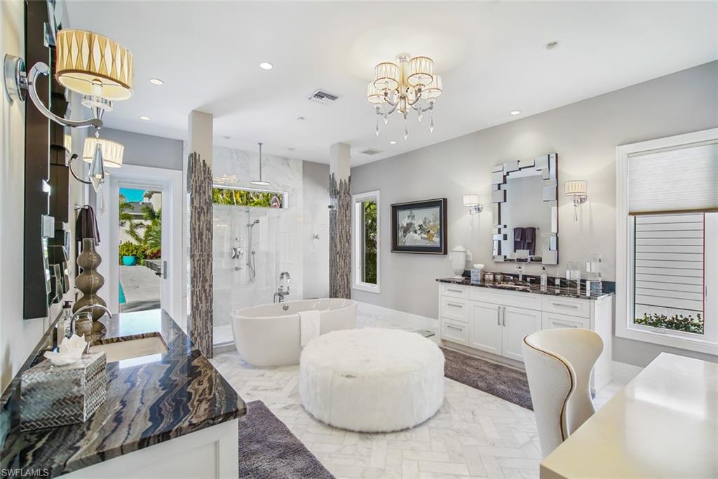 OLDE NAPLES - Residential