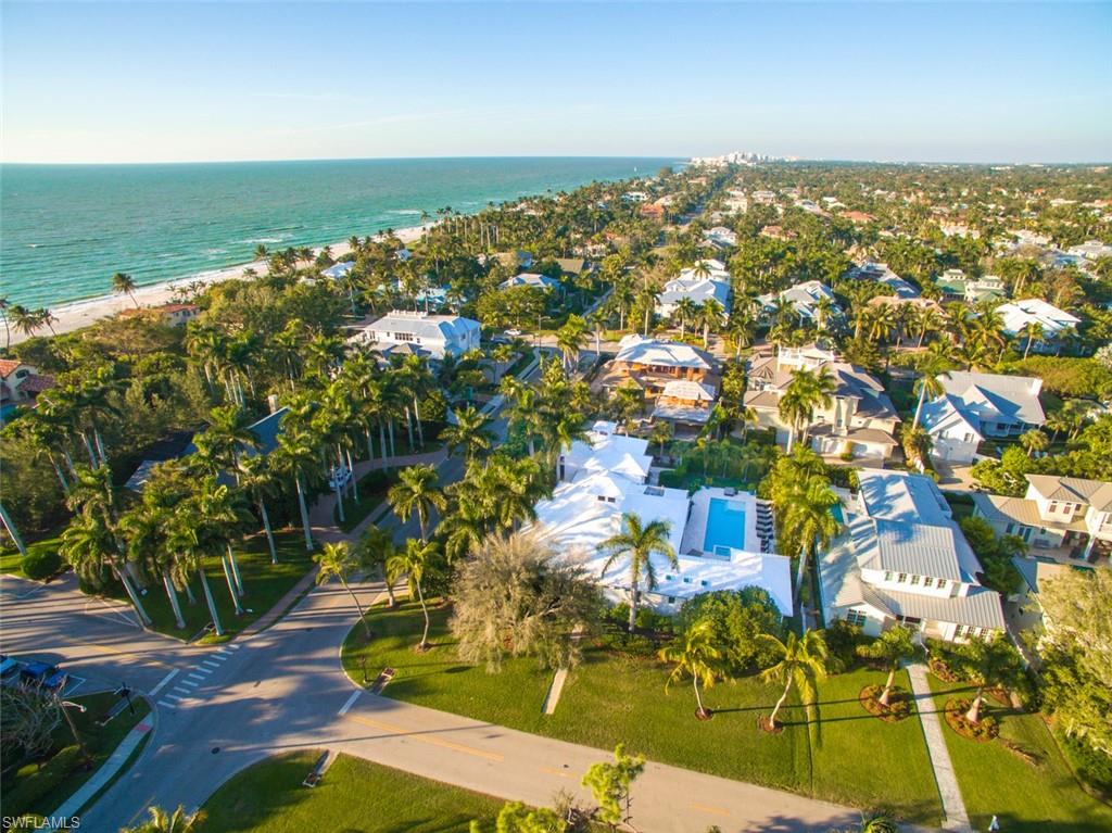 OLDE NAPLES - Residential