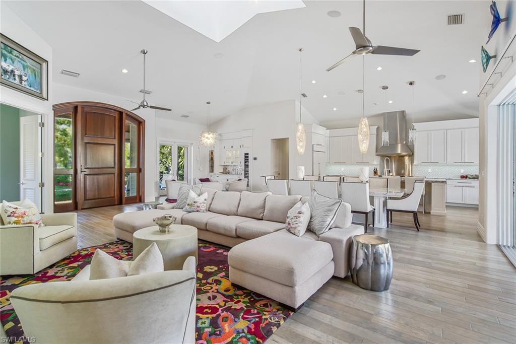 OLDE NAPLES - Residential