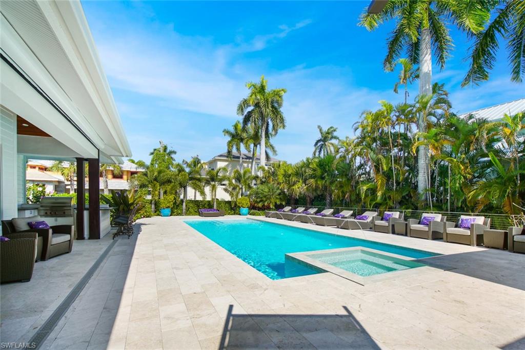 OLDE NAPLES - Residential