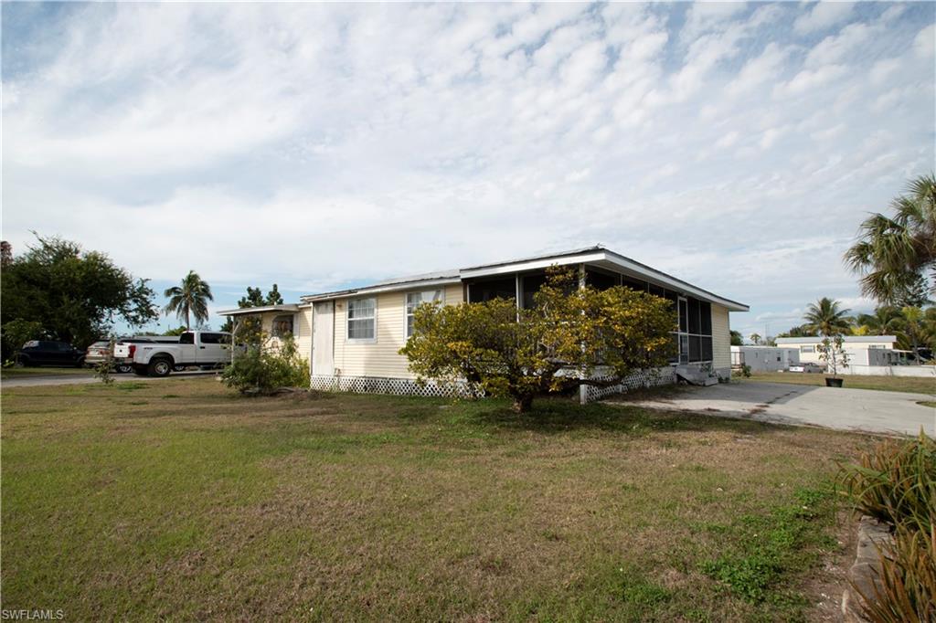 CHOKOLOSKEE - Residential