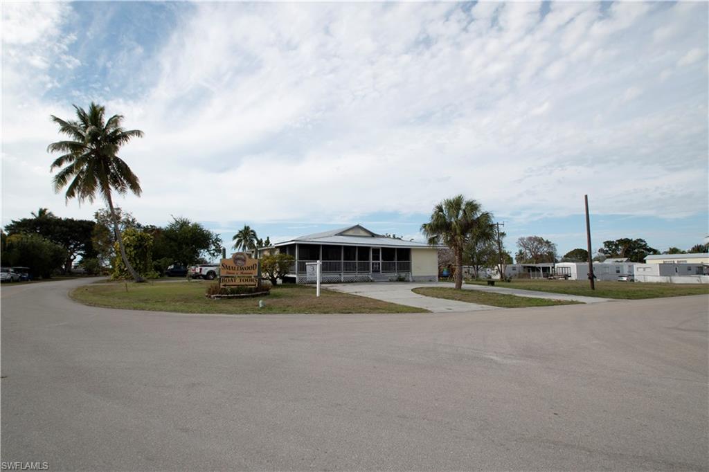 CHOKOLOSKEE - Residential