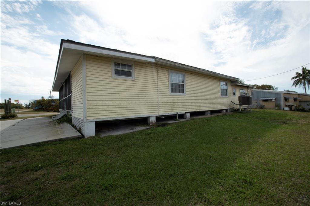 CHOKOLOSKEE - Residential