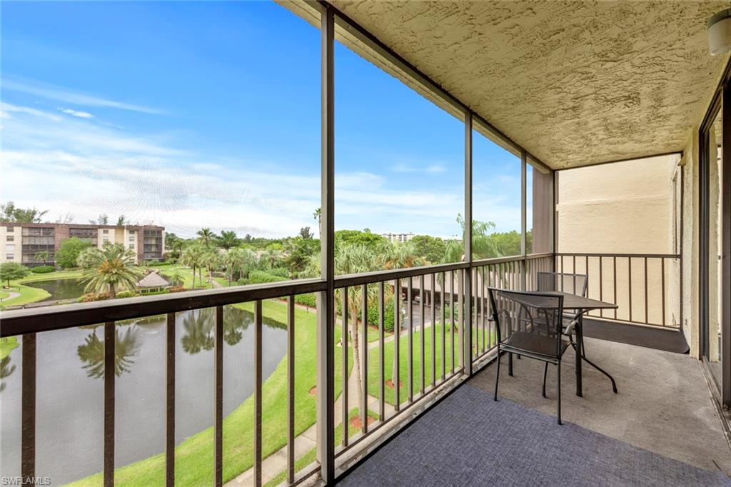 SCHOONER BAY - Residential