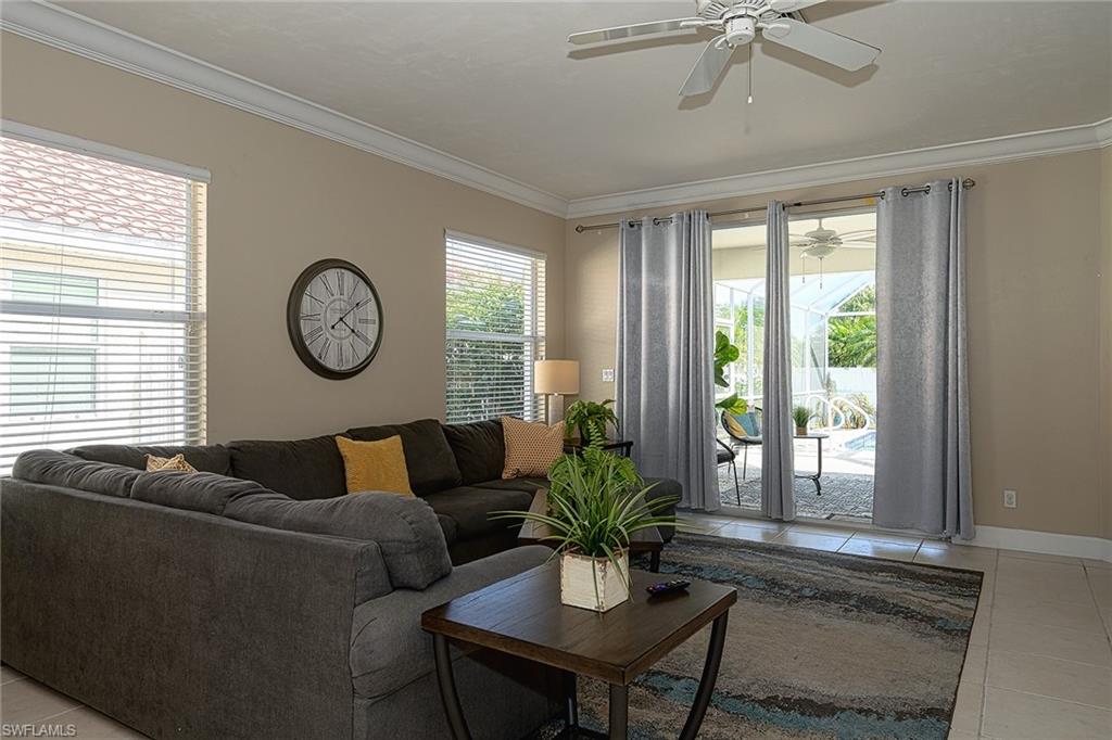 NAPLES PARK - Residential