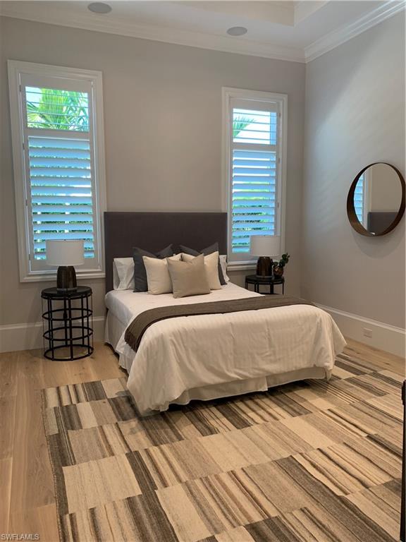 PARK SHORE - Residential