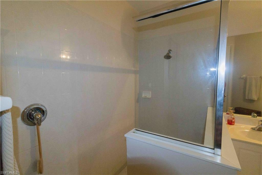 JONATHANS BAY - Residential