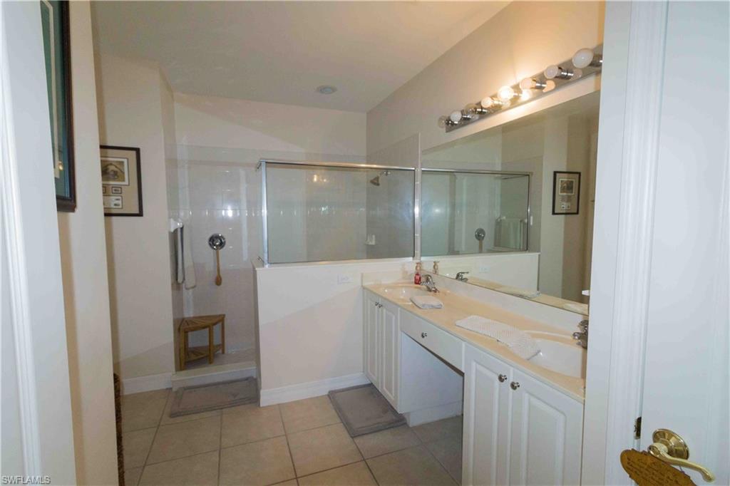 JONATHANS BAY - Residential