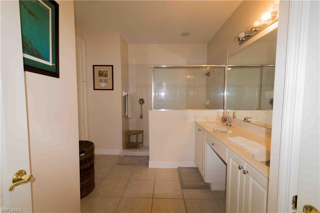 JONATHANS BAY - Residential