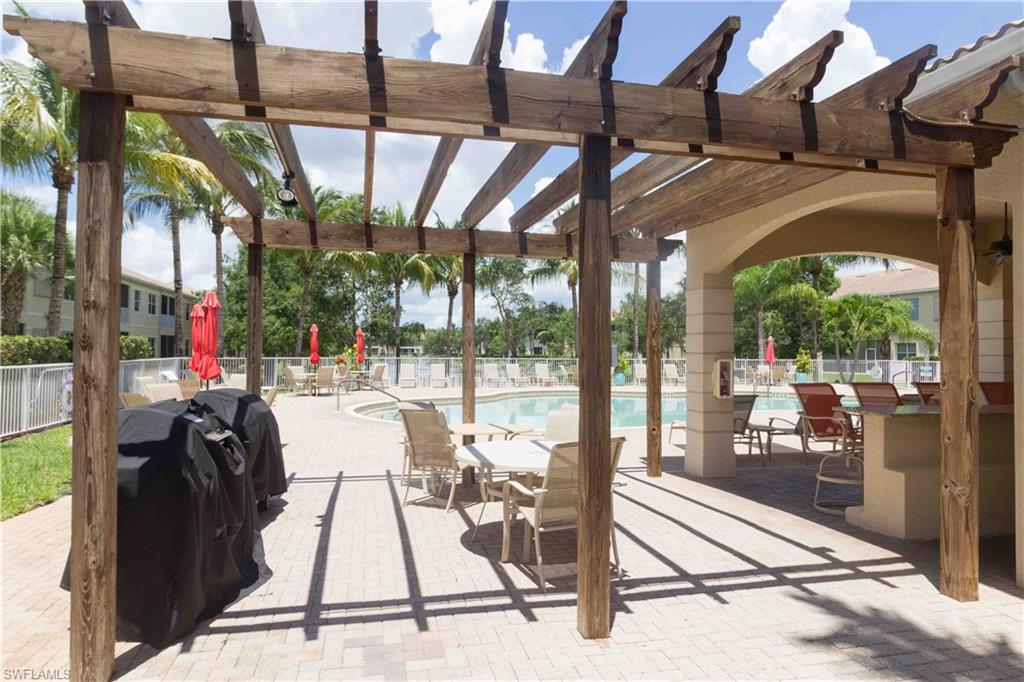 JONATHANS BAY - Residential