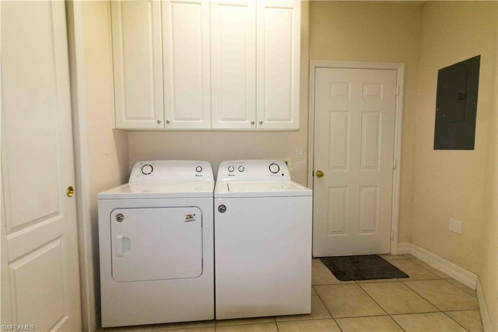 JONATHANS BAY - Residential