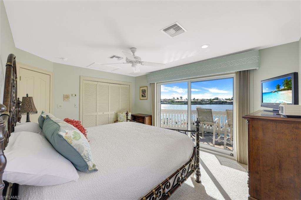 MARCO BEACH - Residential