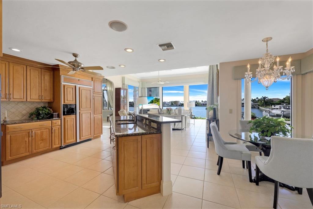 MARCO BEACH - Residential