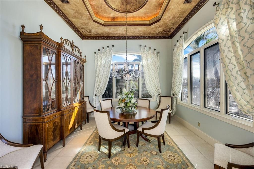 MARCO BEACH - Residential