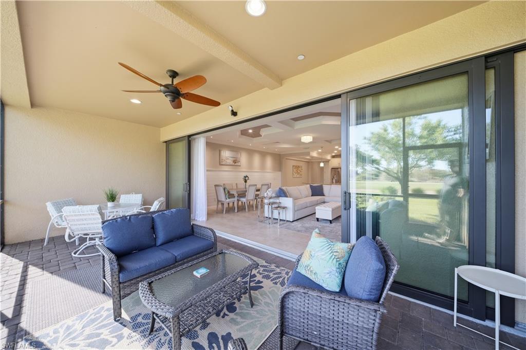 ESPLANADE - Residential