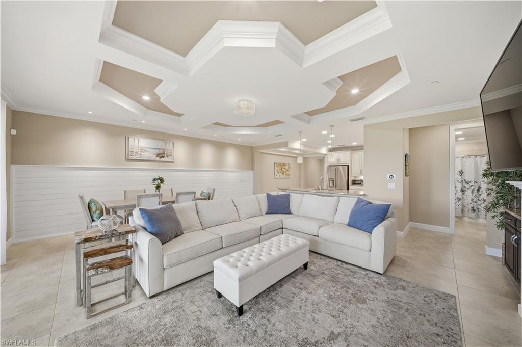 ESPLANADE - Residential