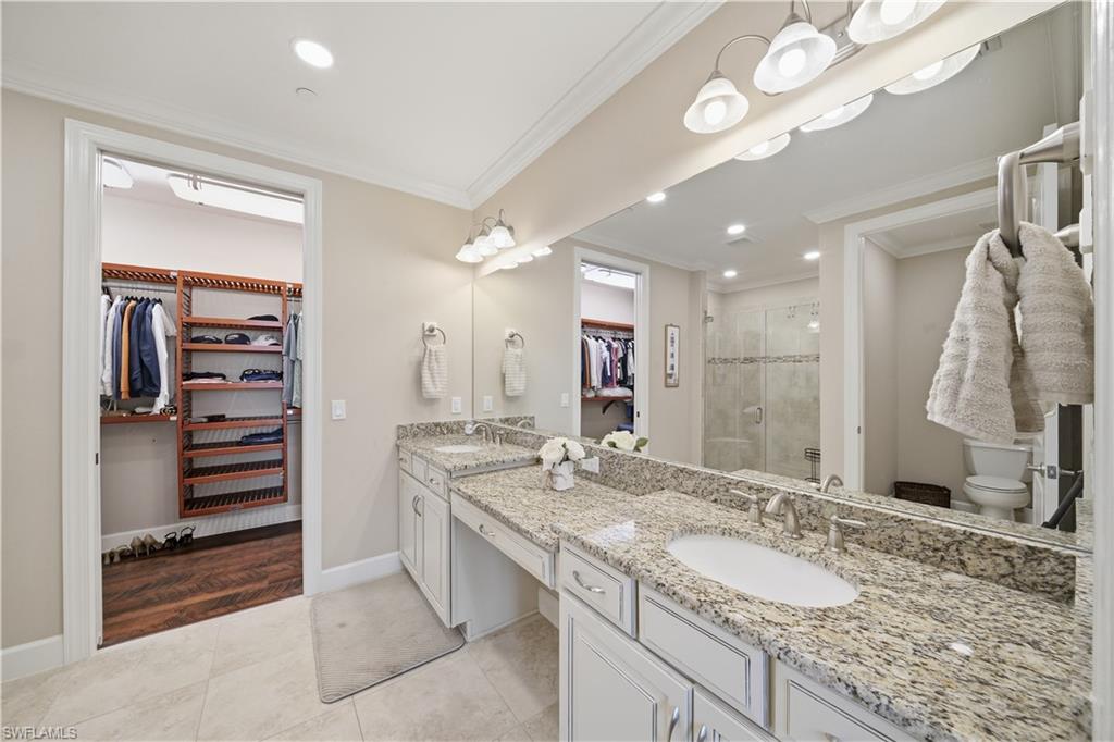 ESPLANADE - Residential