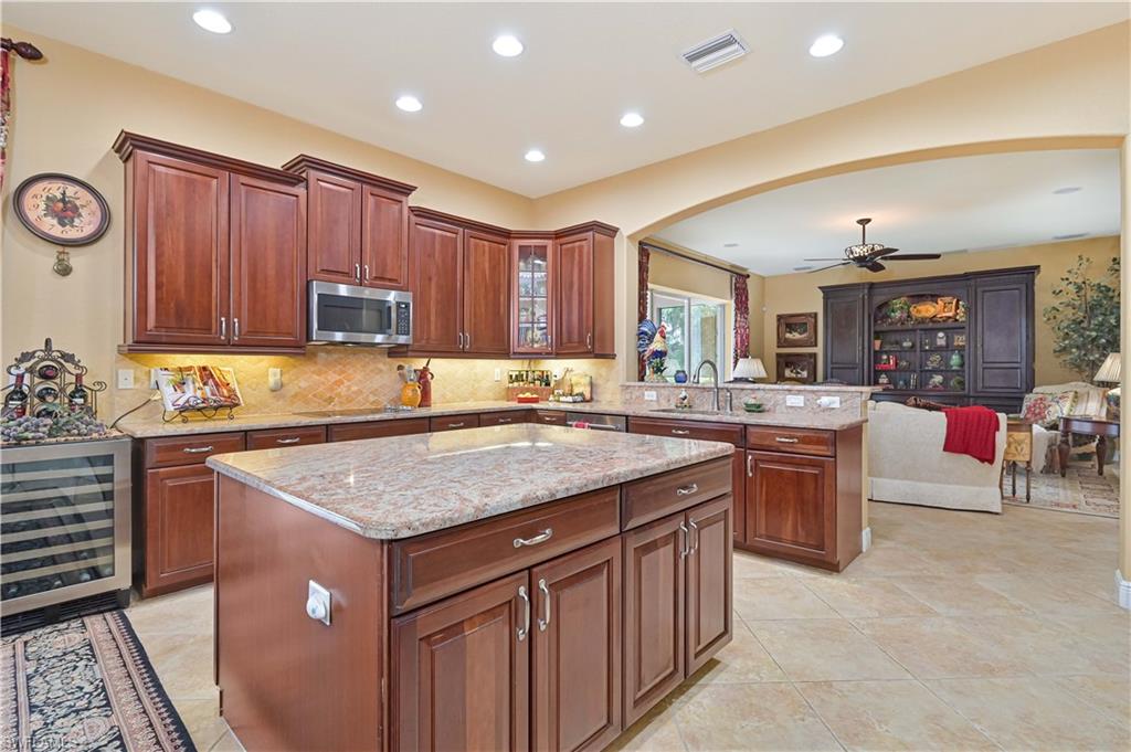 REMINGTON OAKS - Residential