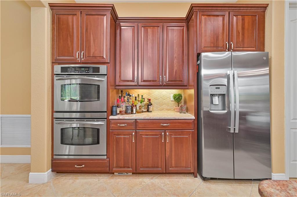 REMINGTON OAKS - Residential