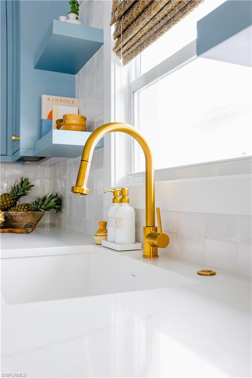 NAPLES PARK - Residential