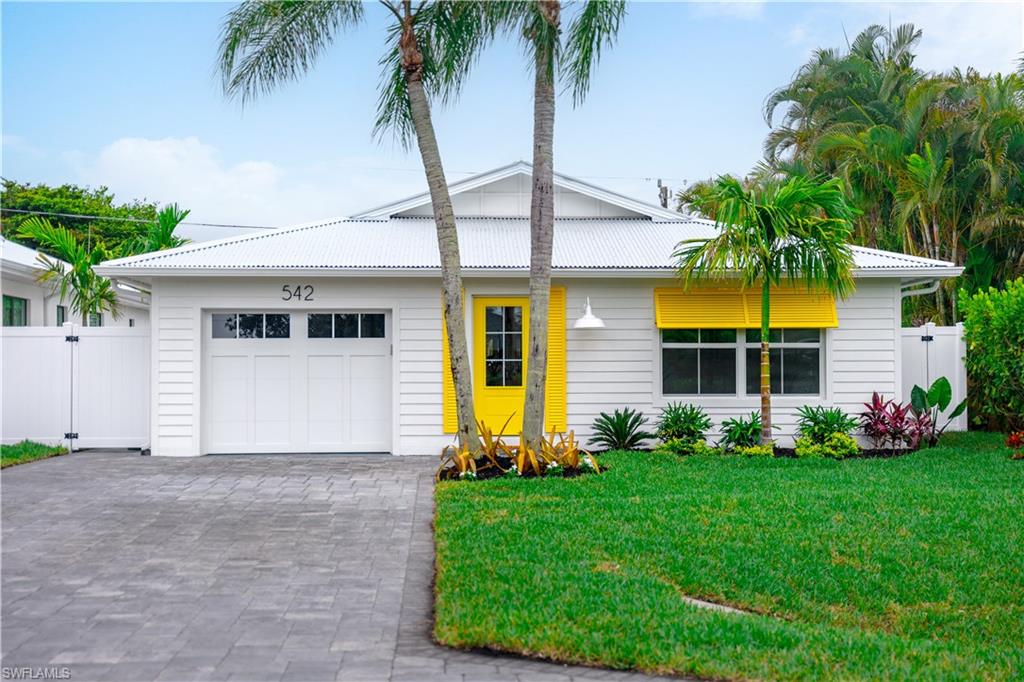 NAPLES PARK - Residential