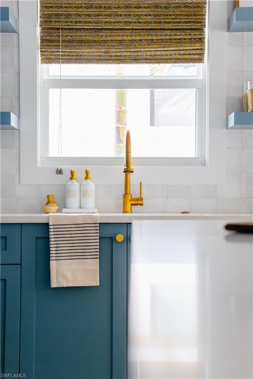 NAPLES PARK - Residential