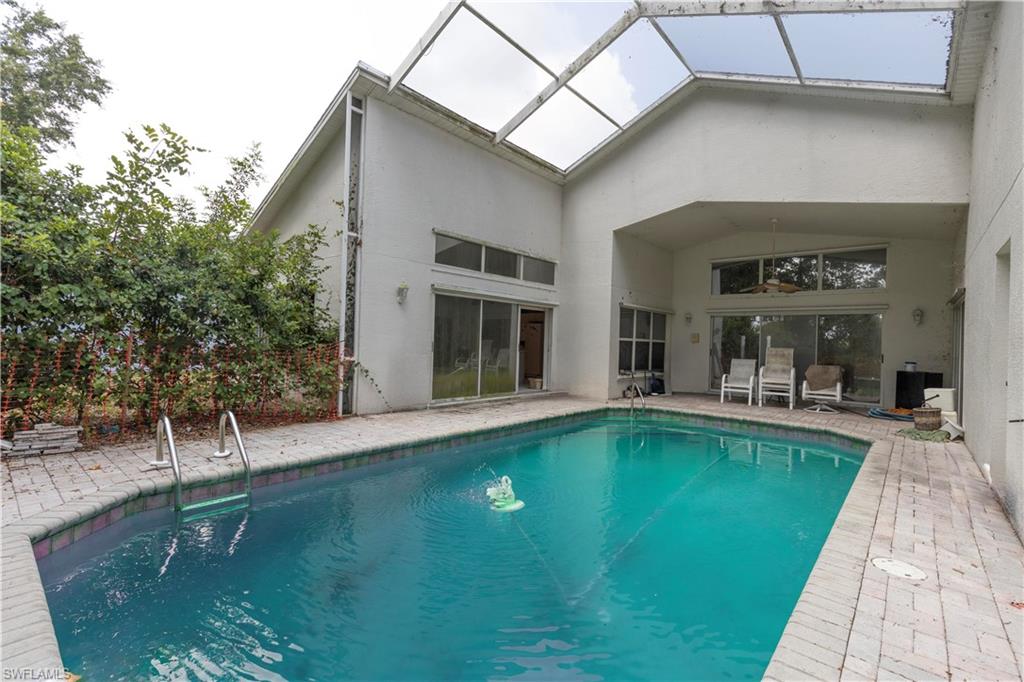 THE GROVE - Residential