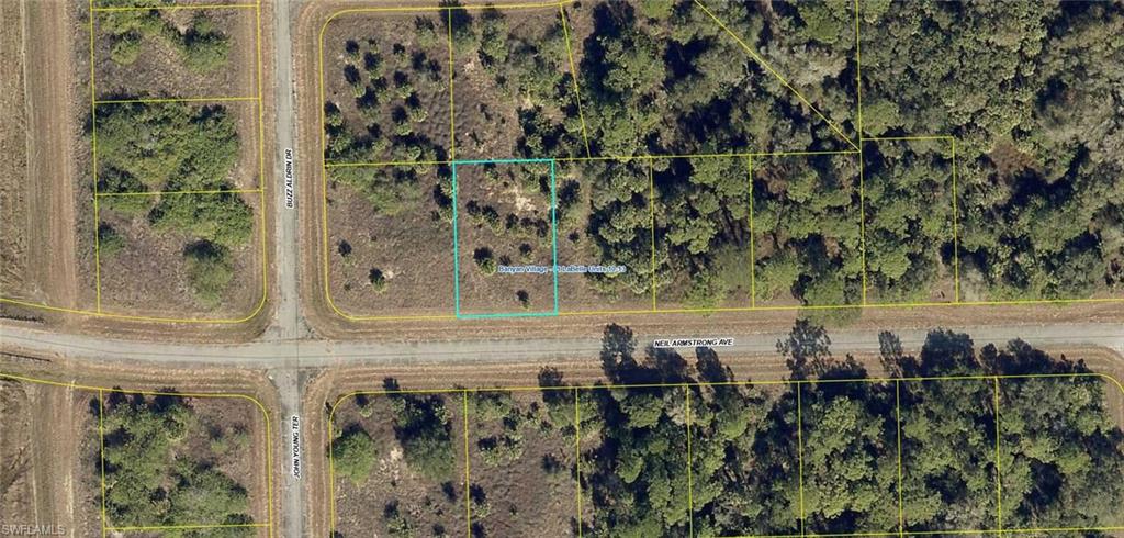 BANYAN VILLAGE - Land