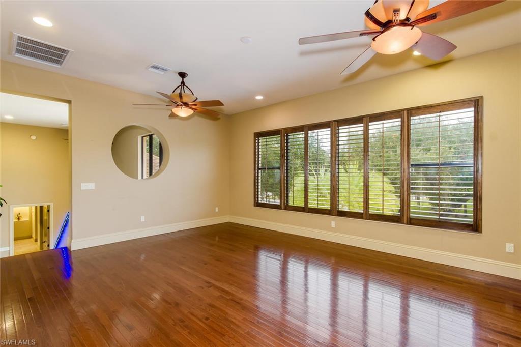 PARKRIDGE - Residential