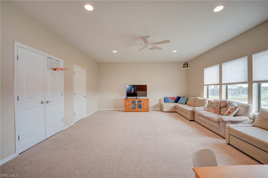 AVALON PARK - Residential