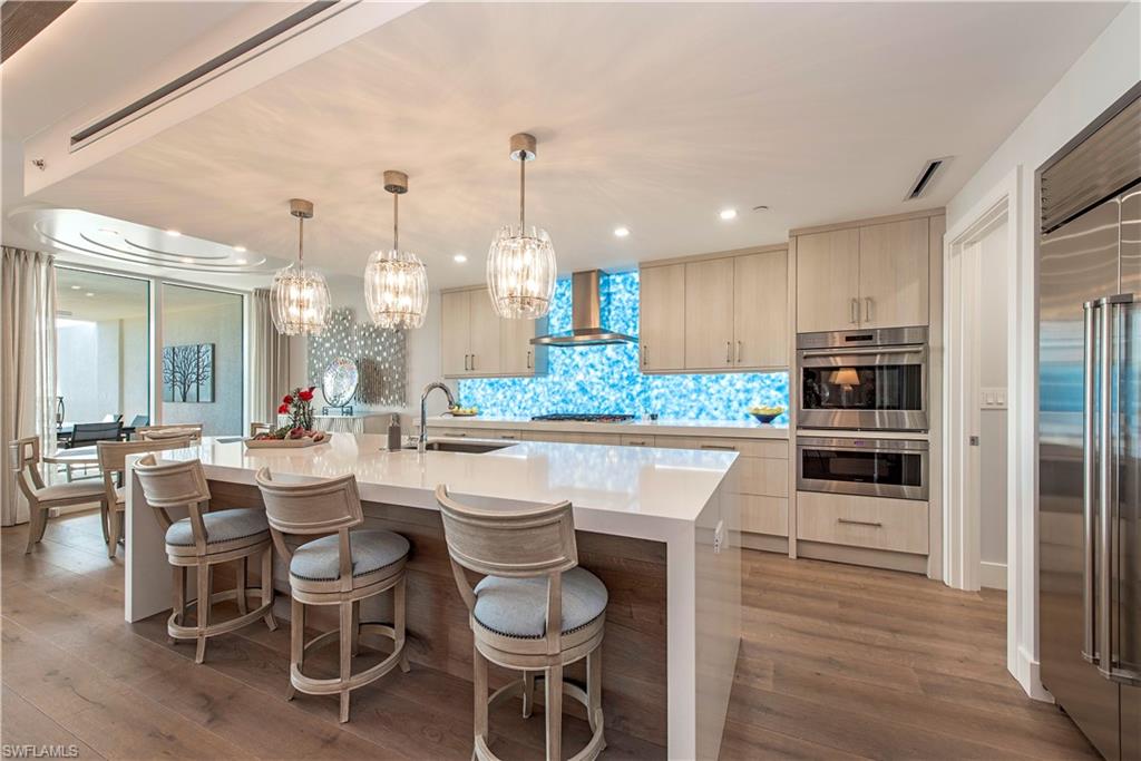 KALEA BAY TOWER 100 - Residential