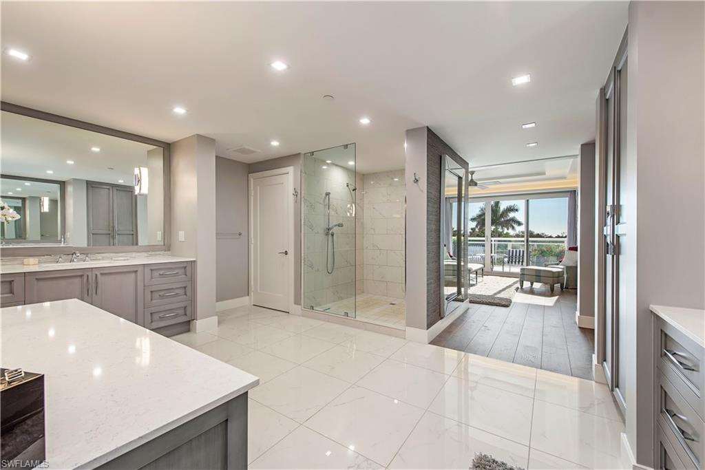 KALEA BAY TOWER 100 - Residential