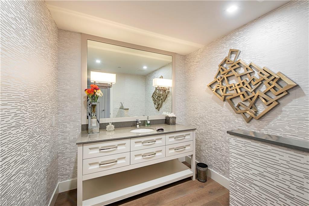 KALEA BAY TOWER 100 - Residential