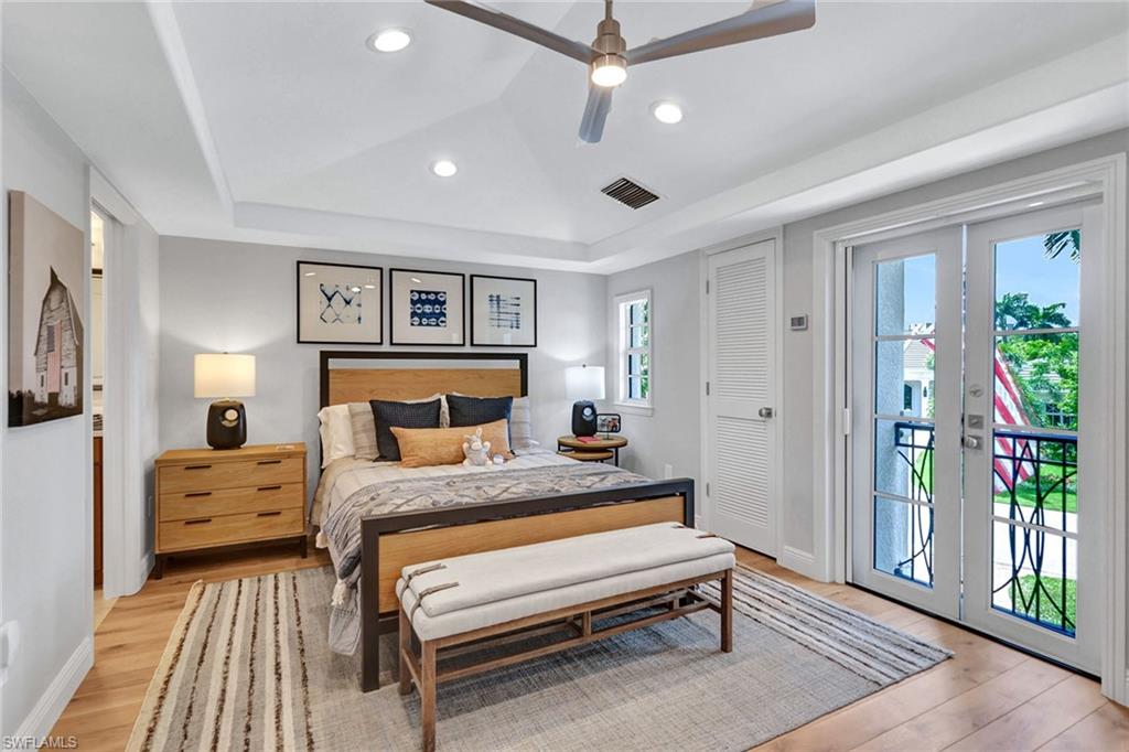 PELICAN BAY WOODS - Residential