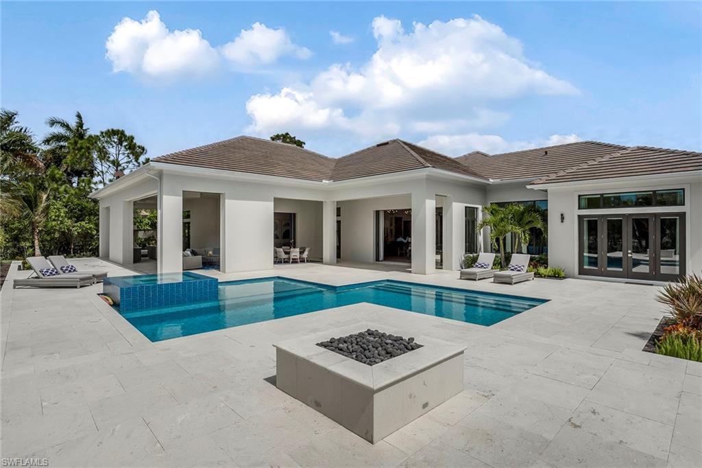 PINE RIDGE - Residential