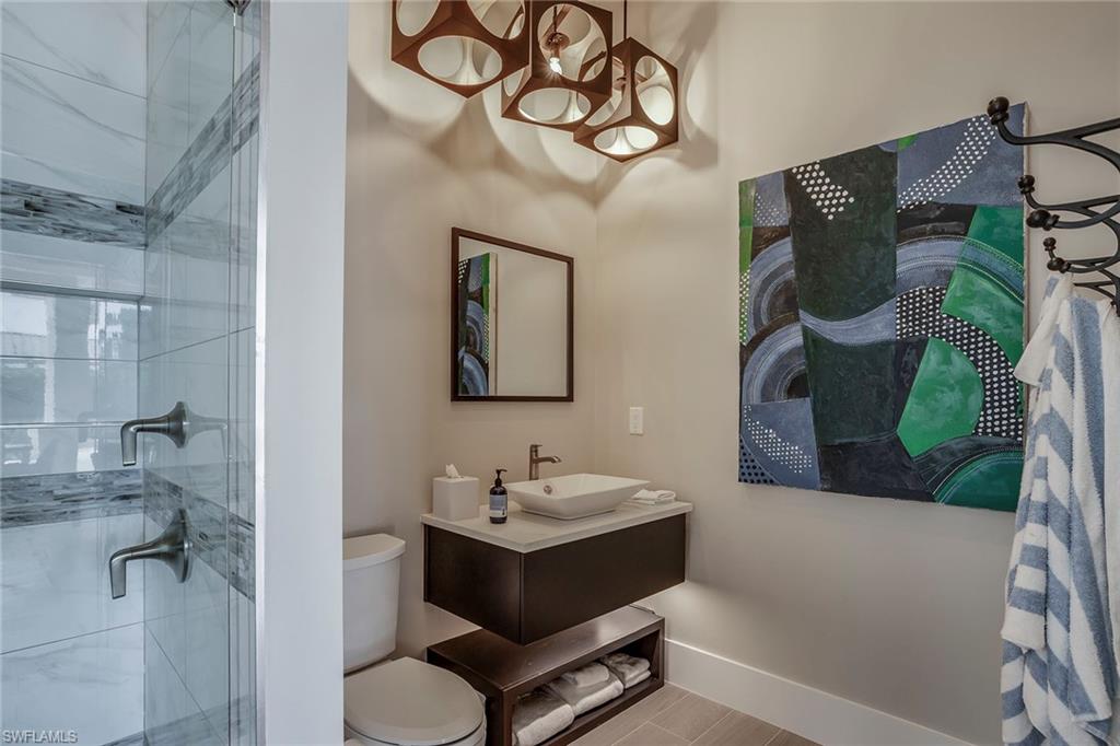 PINE RIDGE - Residential