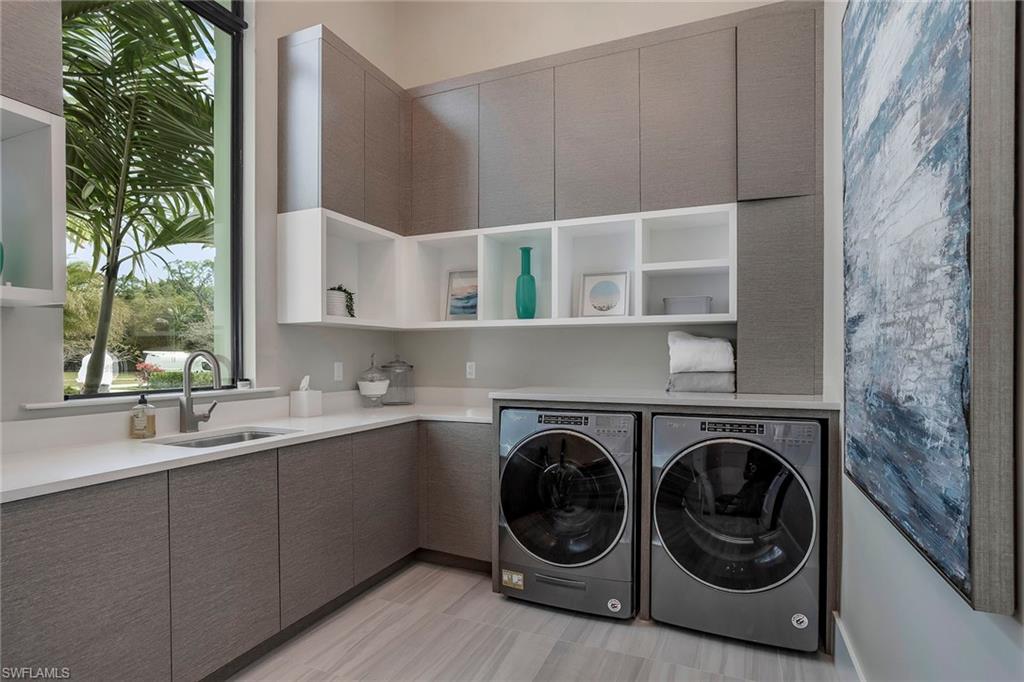 PINE RIDGE - Residential