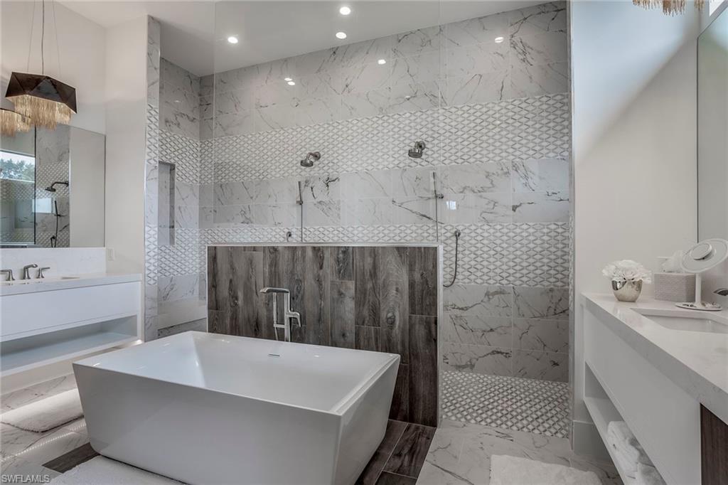 PINE RIDGE - Residential