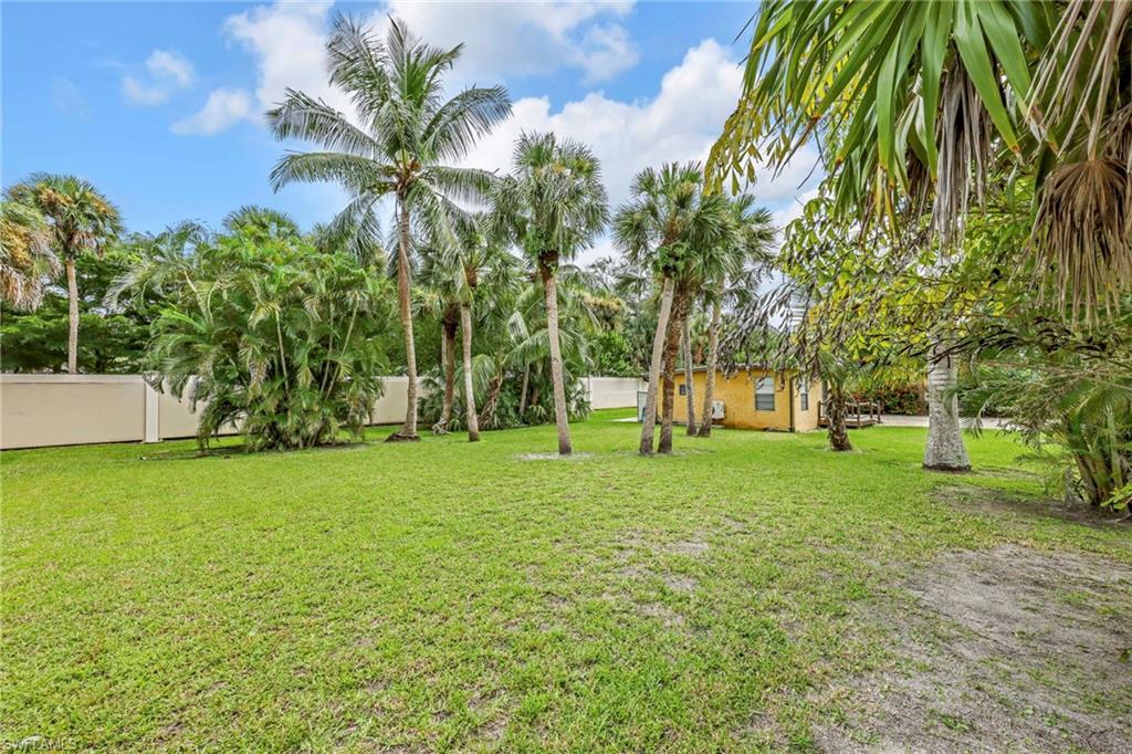 NAPLES BAYVIEW - Land