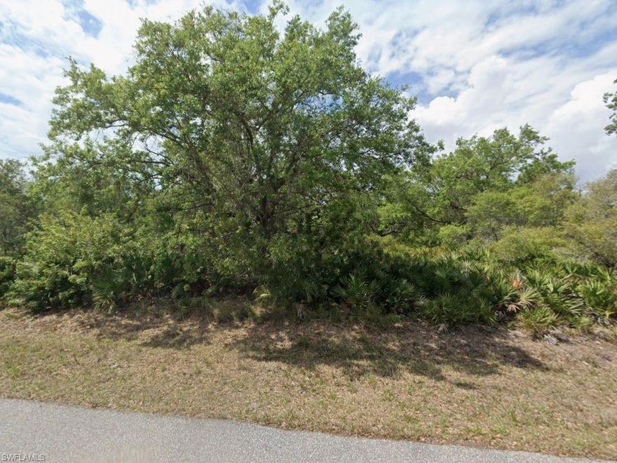 0.23-acre lot located on a paved road, Zoned Vacant Residential. Offers an excellent opportunity for builders, buyers or investors looking to grow their real estate portfolio or build the home of their dreams in a growing area of Charlotte County.